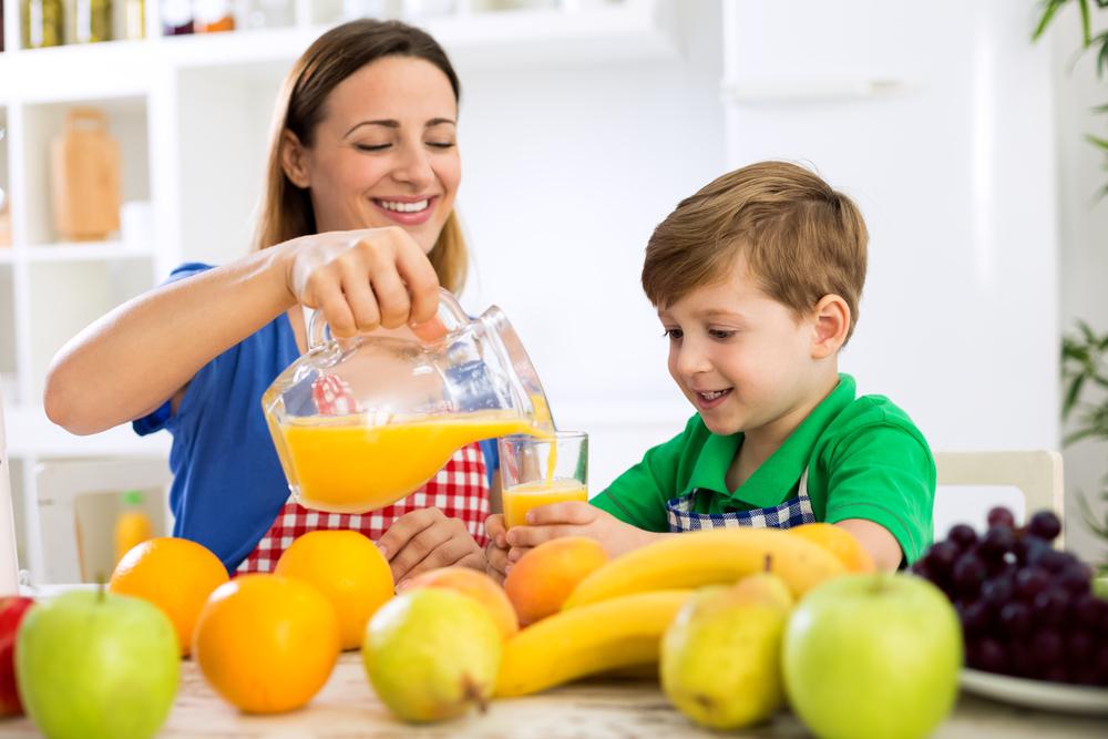 7 dicas para fazer seu filho comer mais frutas e verduras